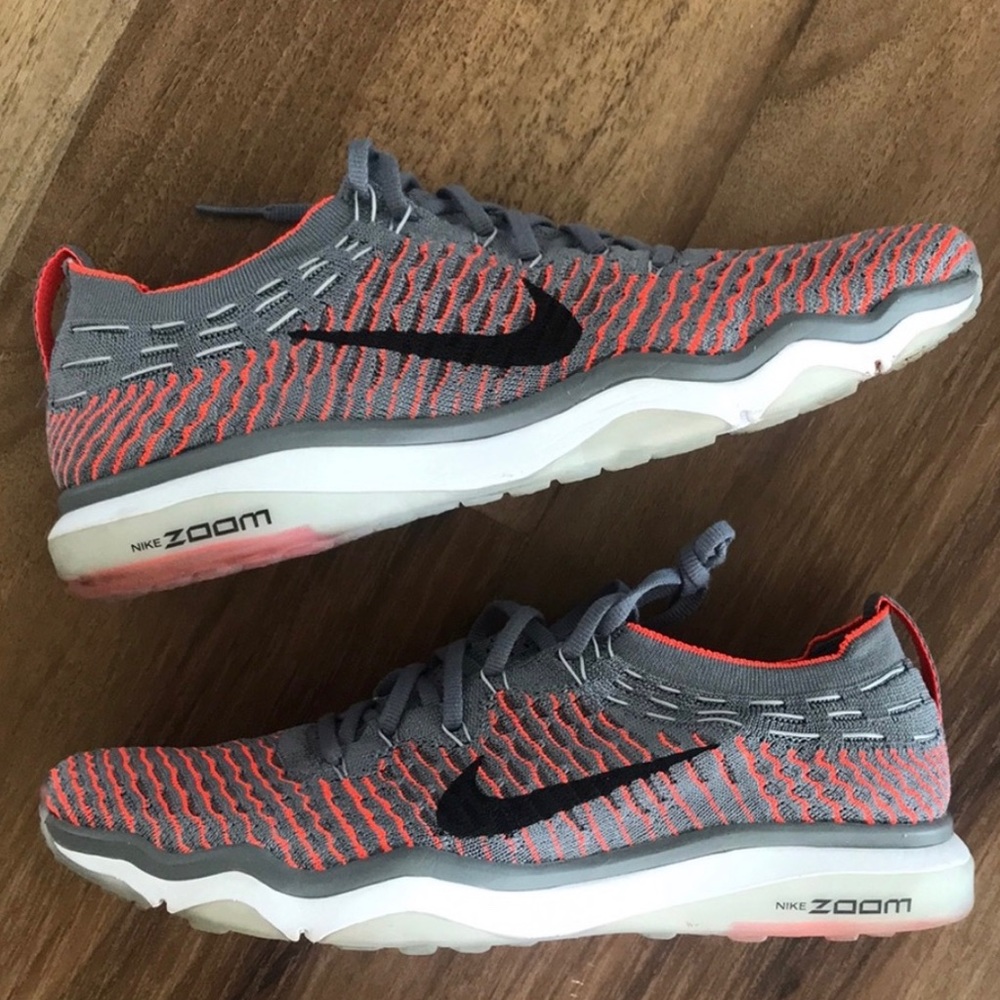 Nike knit shoes